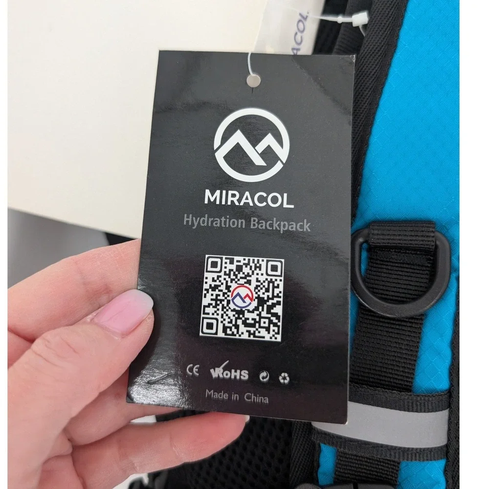 Miracol Hydration Backpack Unisex 2L Blue Thermal Insulated‎ Hiking Running Pack